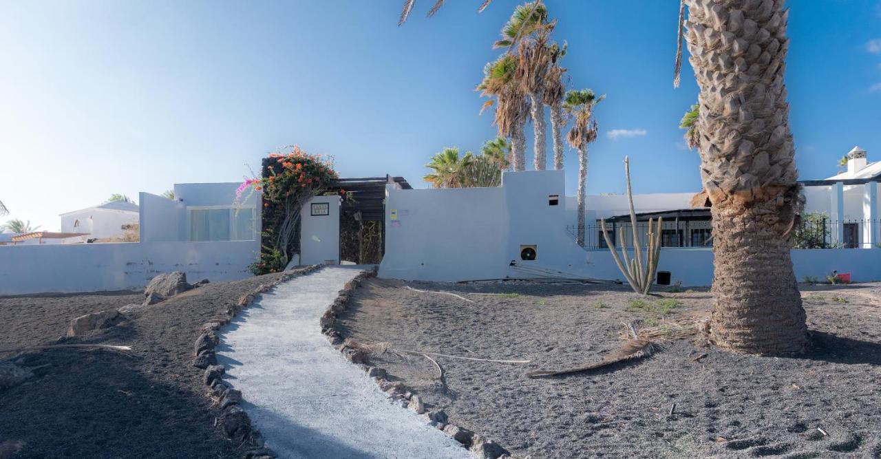 Casa A Primera Linea De Mar Costa Teguise Dış mekan fotoğraf
