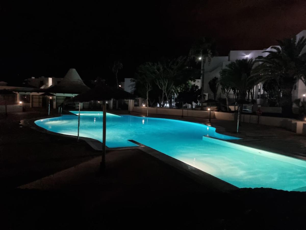 Casa A Primera Linea De Mar Costa Teguise Dış mekan fotoğraf