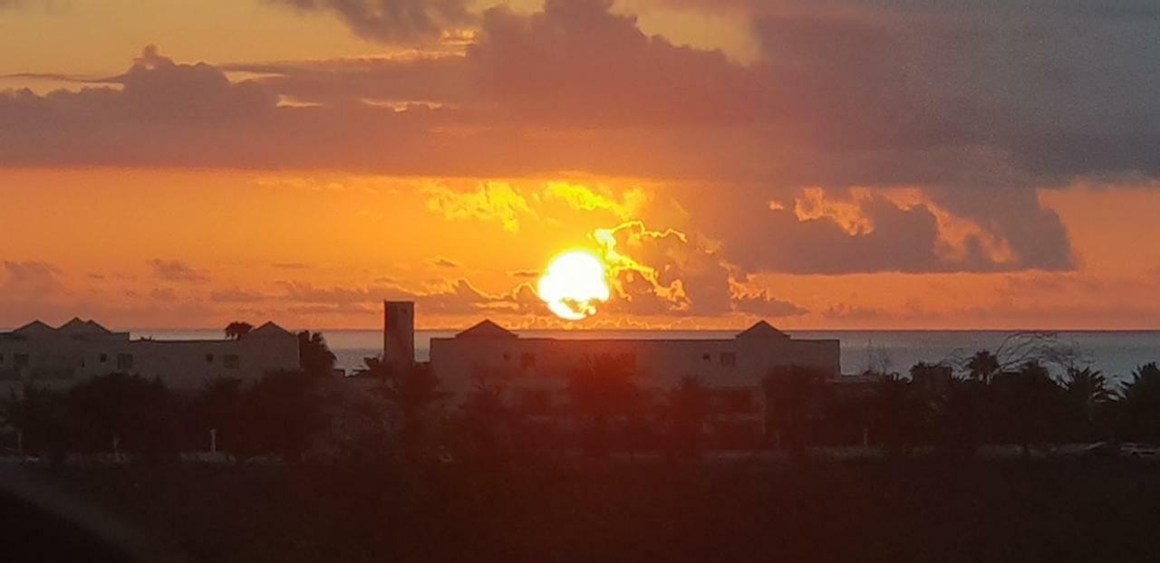 Casa A Primera Linea De Mar Costa Teguise Dış mekan fotoğraf
